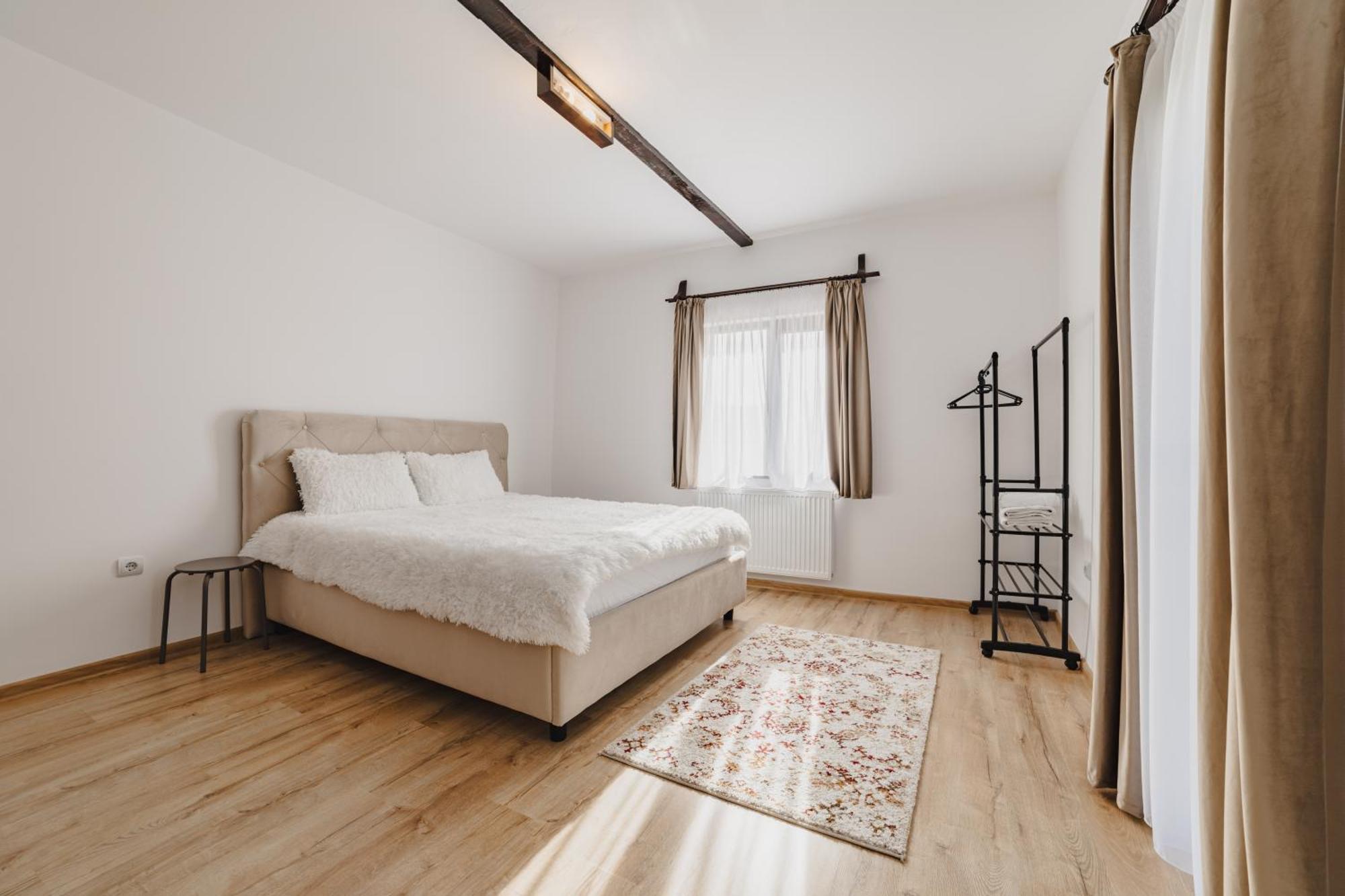 Cazare Zorilor Zarnesti Exterior foto